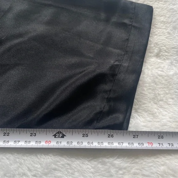 Hudson’s Bay Satin Pajama Pants Small Black Soft Luxury Sleepwear - Picture 16 of 16